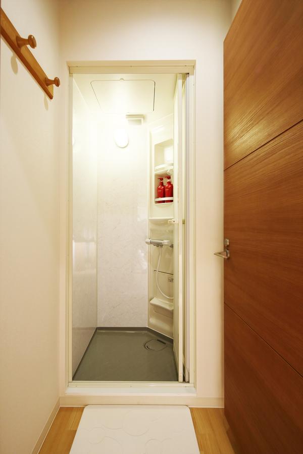 Iloha Hostel Namba Shinsaibashi Osaka Bagian luar foto