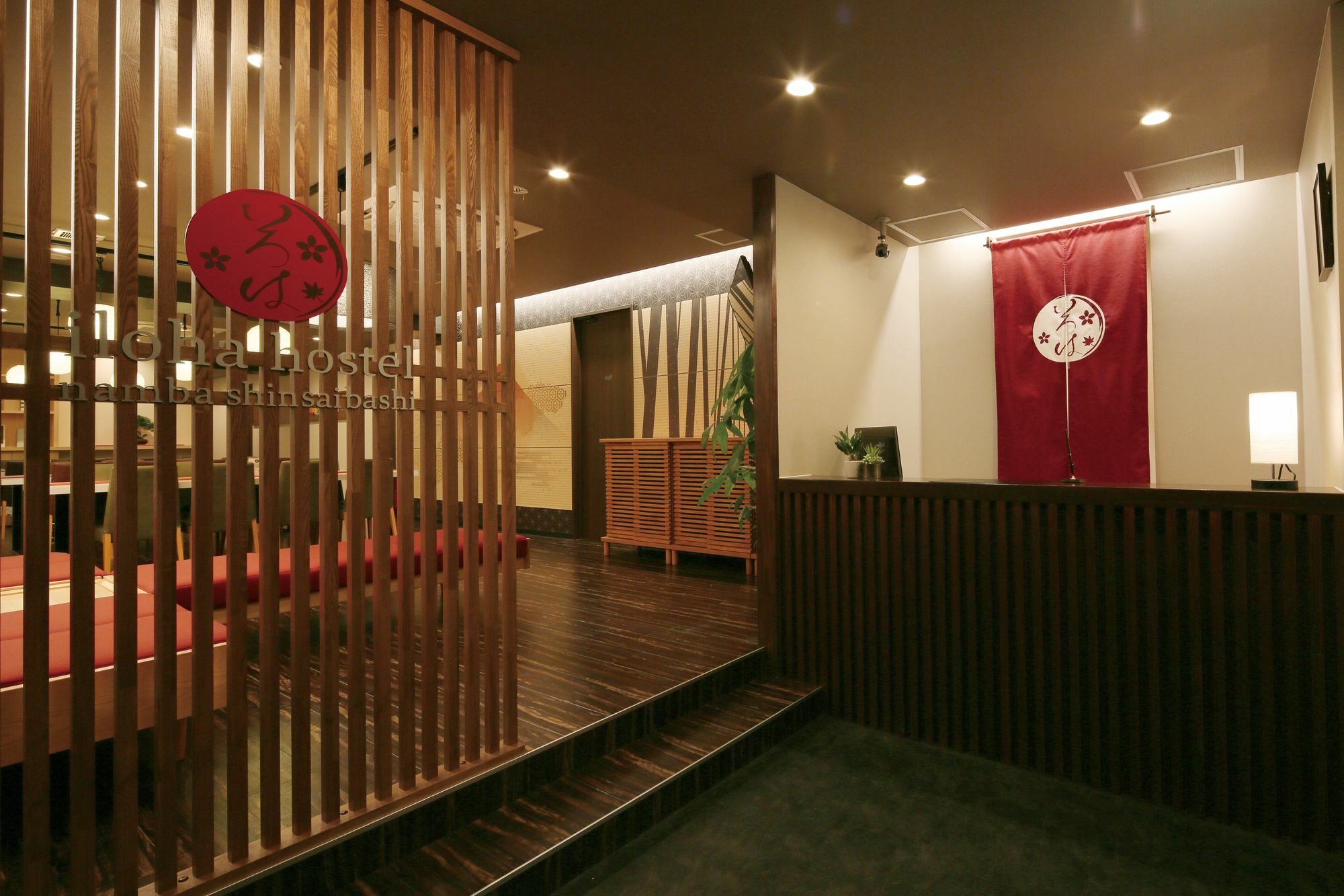 Iloha Hostel Namba Shinsaibashi Osaka Bagian luar foto